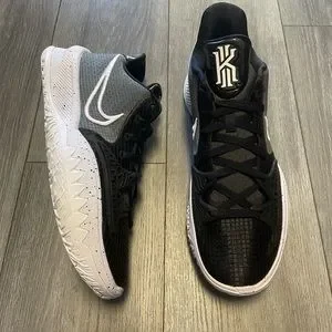 NEW Nike Kyrie Low 4 TB Promo Black White DM5041 001 Basketball Men’s NEW Nike Kyrie Low 4 TB Promo Black White DM5041 001  main image 4